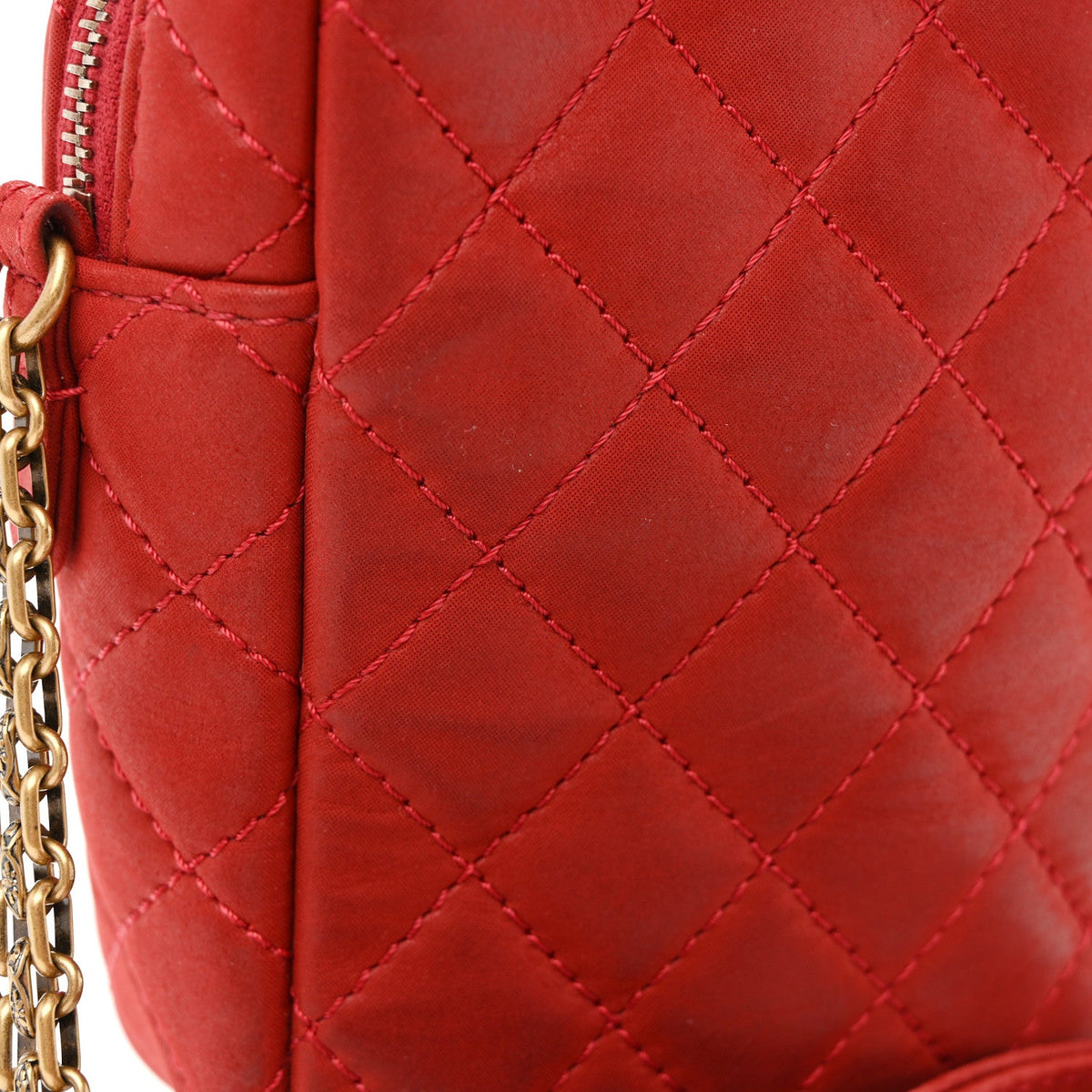Quilted Calfskin Handbag - Red