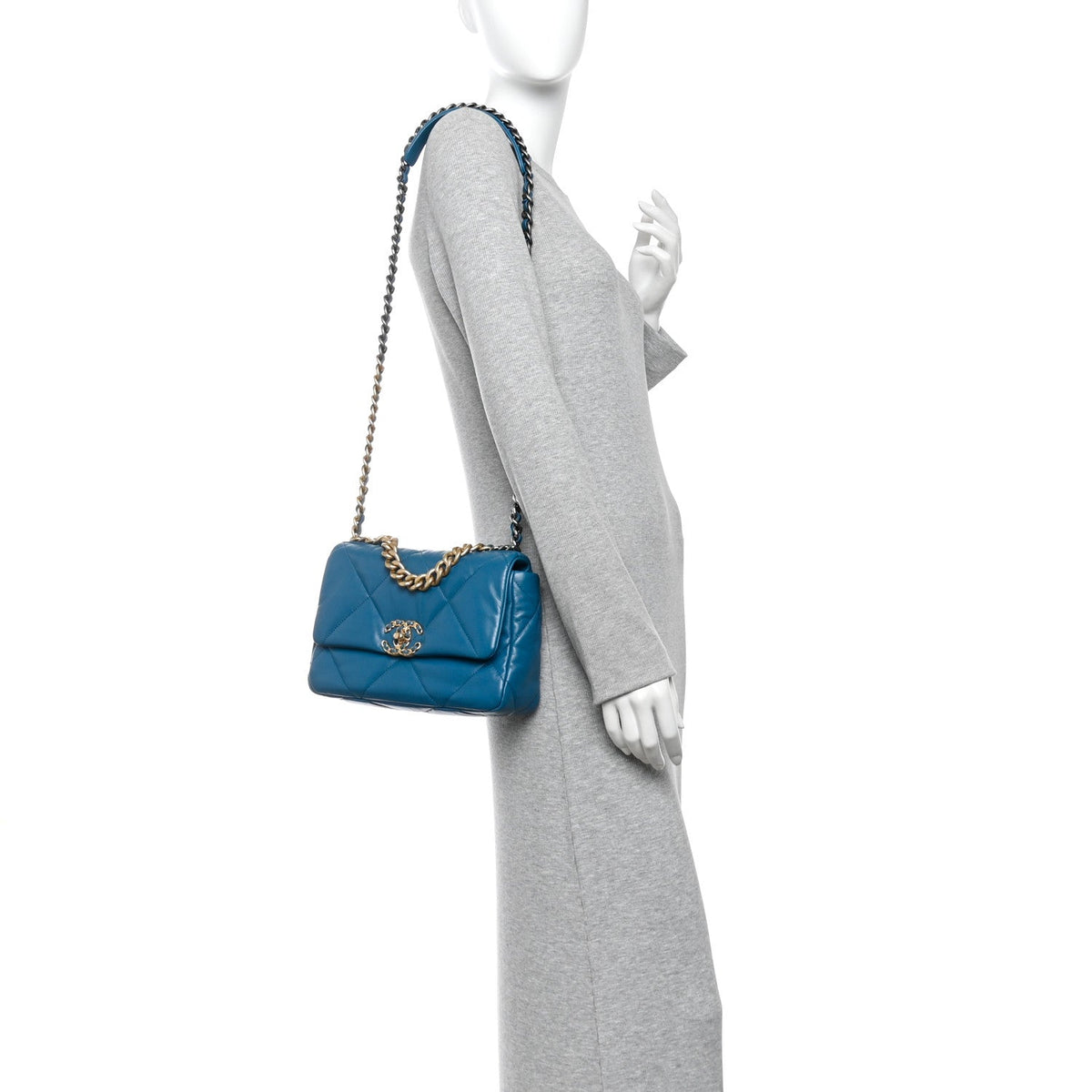 Medium Quilted Goatskin Flap Shoulder Bag - Turquoise
