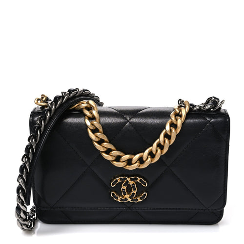 Quilted Goatskin Wallet Bag - Black