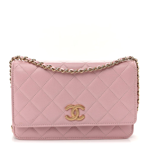 Quilted Caviar Wallet Bag - Pink