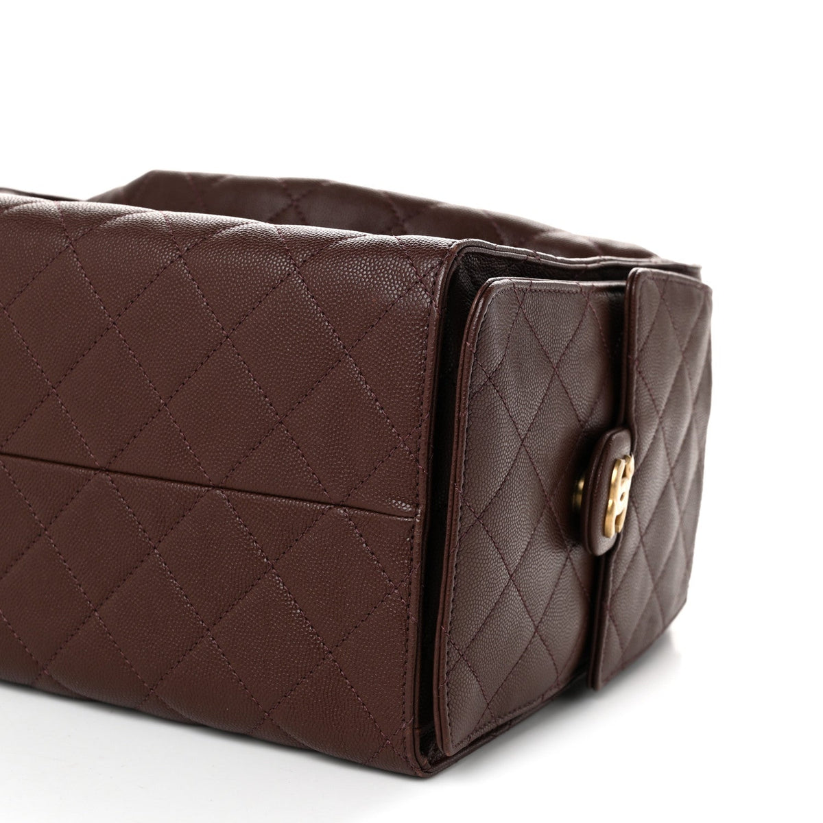 Medium Quilted Caviar Handbag - Brown