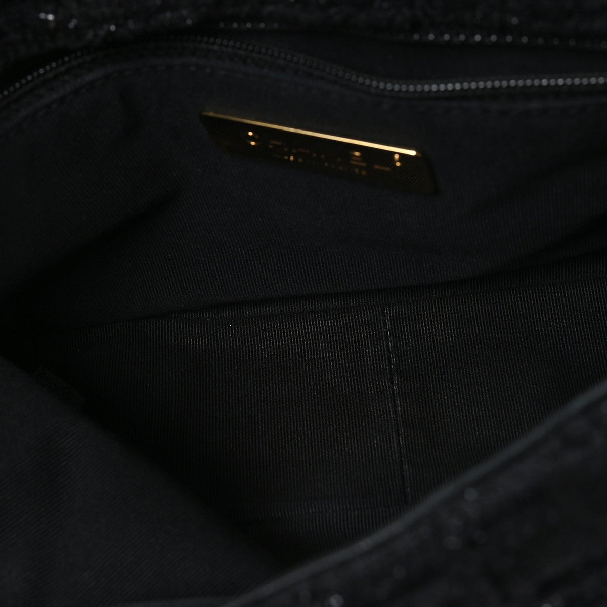 Medium Quilted Flap Shoulder Bag - Black