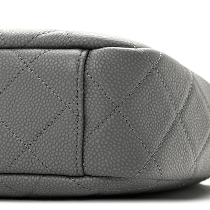 Small Quilted Caviar Handbag - Grey