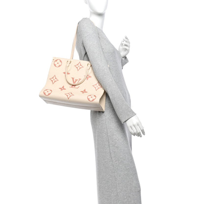Empreinte Monogram Giant Onthego Mm Crem Handbag