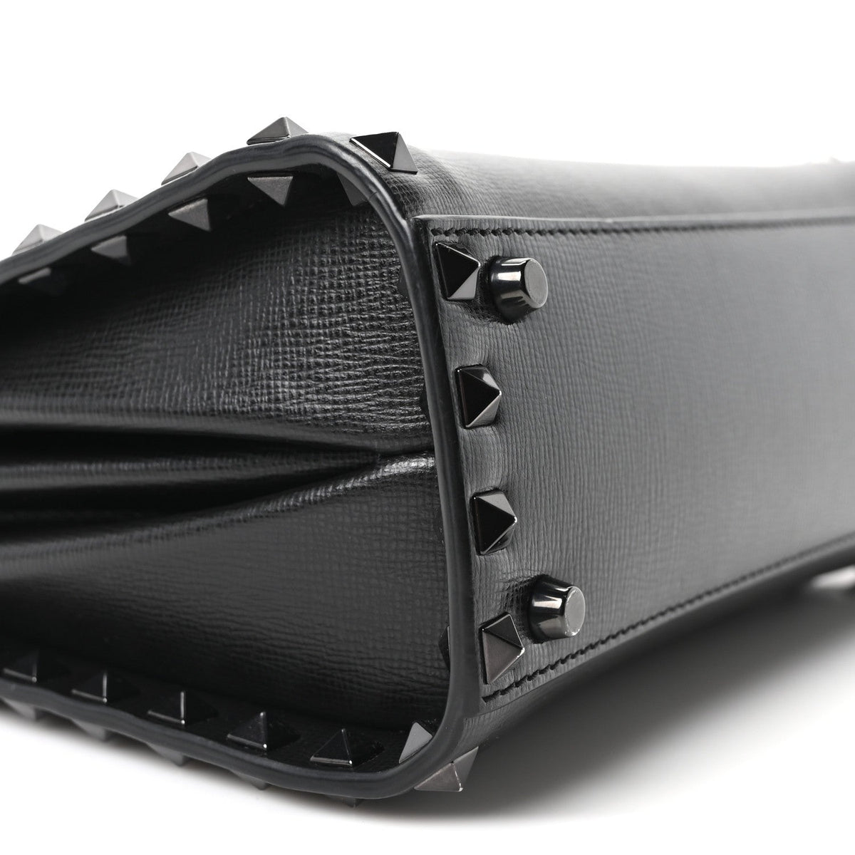 Small Calfskin Flap Shoulder Bag - Black