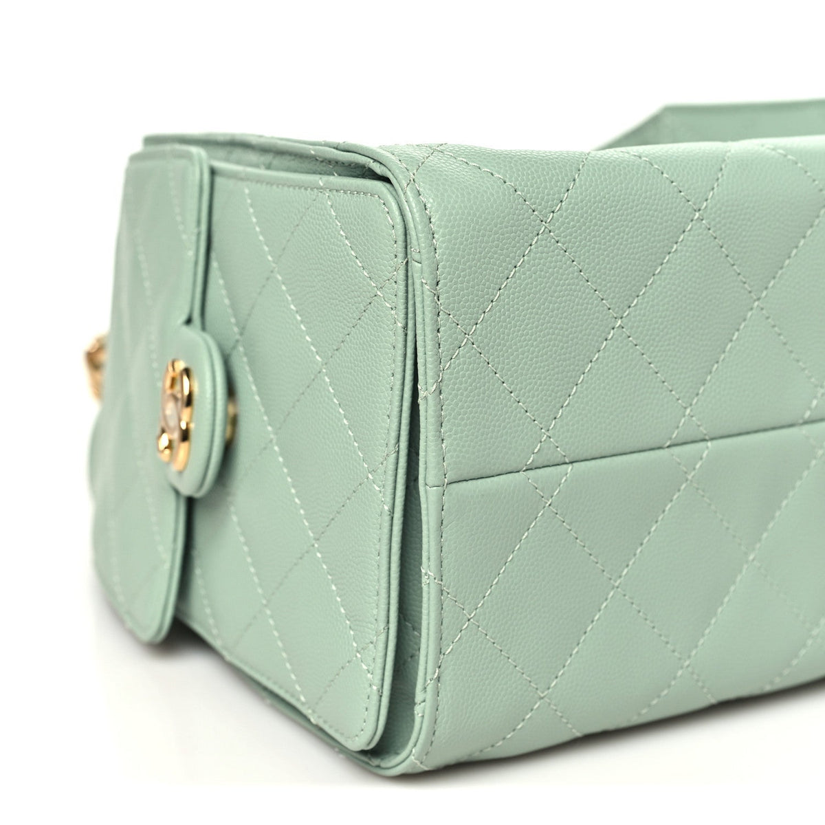 Small Quilted Caviar Handbag - Light Green