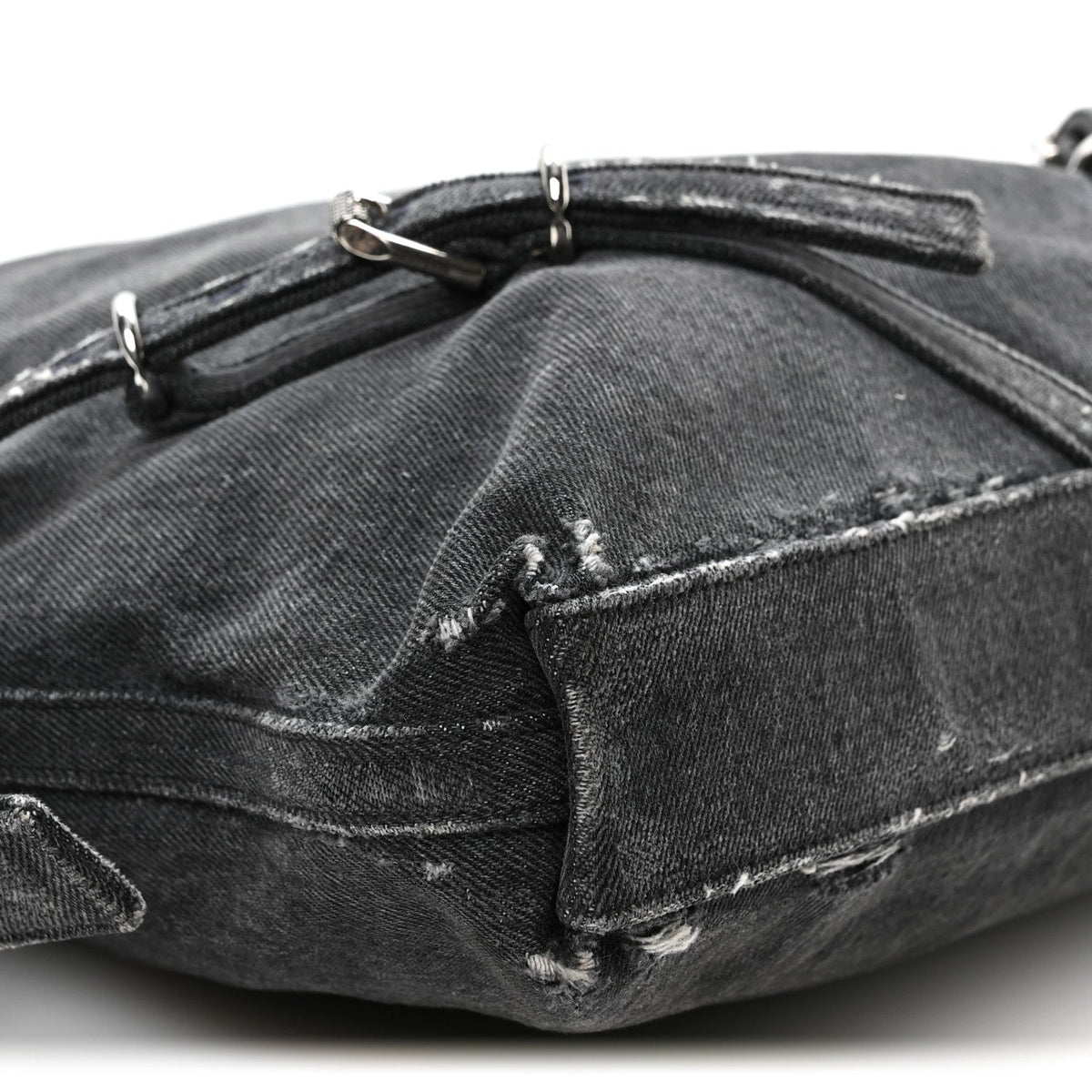 Medium Handbag - Black