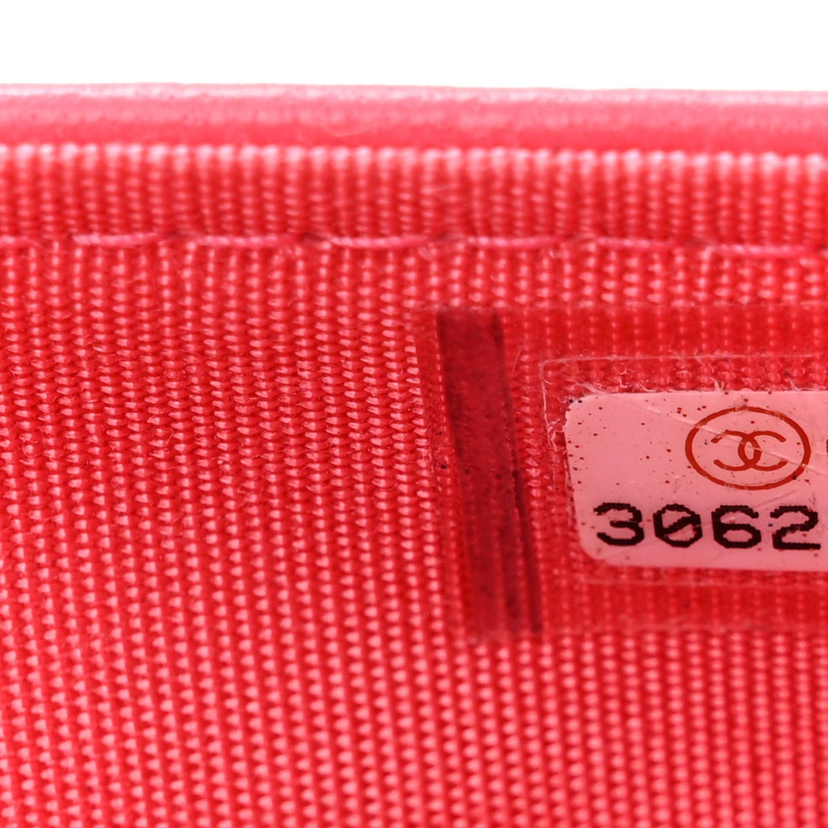 Quilted Lambskin Wallet Bag - Pink