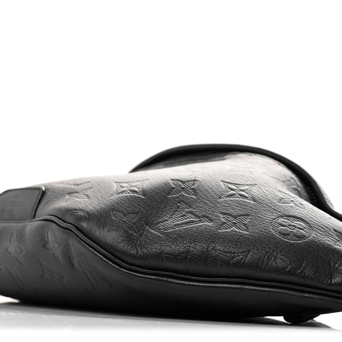 Calfskin Handbag - Black