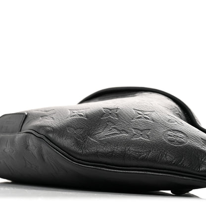 Calfskin Handbag - Black