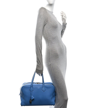 Taurillon Clemence Victoria Ii 35 Bleu P Handbag