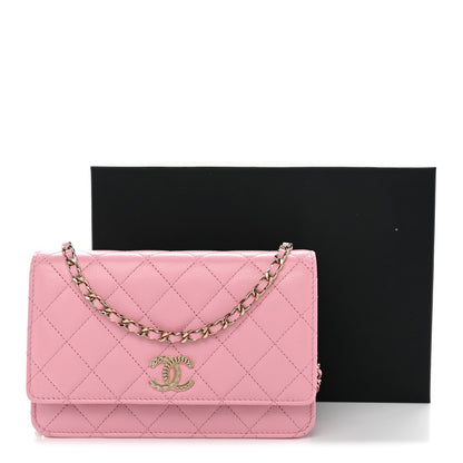 Quilted Caviar Wallet Bag - Pink