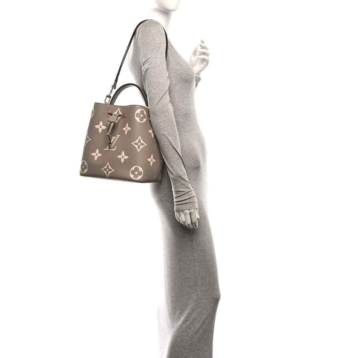 Empreinte Monogram Giant Neonoe Mm Tourt Handbag