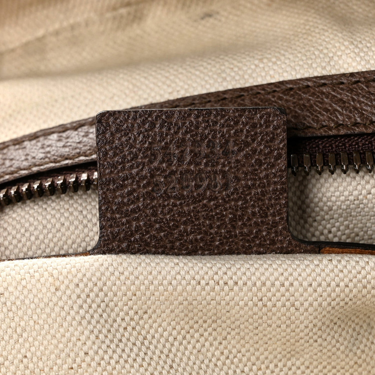 Medium Handbag - Brown