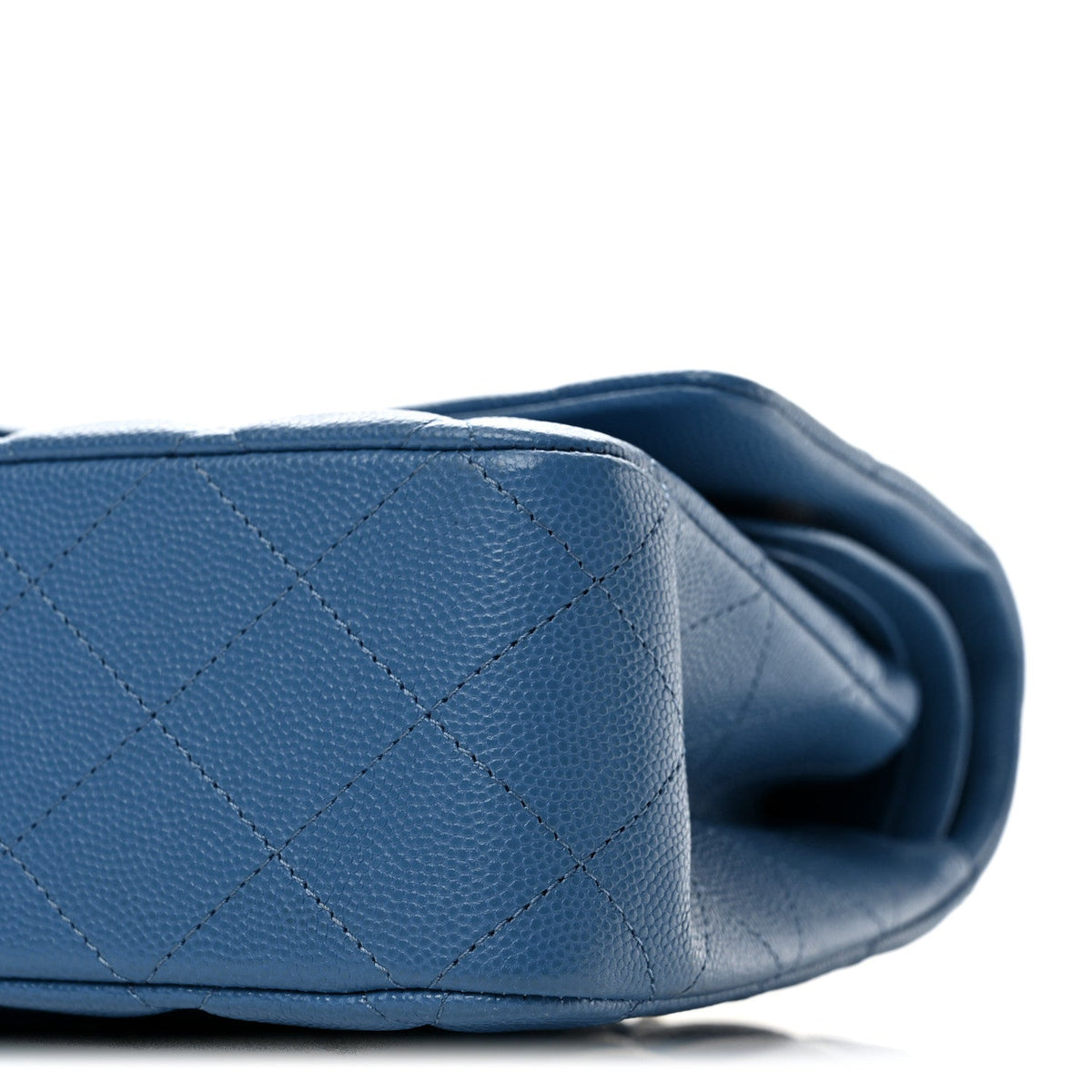 Medium Quilted Caviar Flap Shoulder Bag - Blue