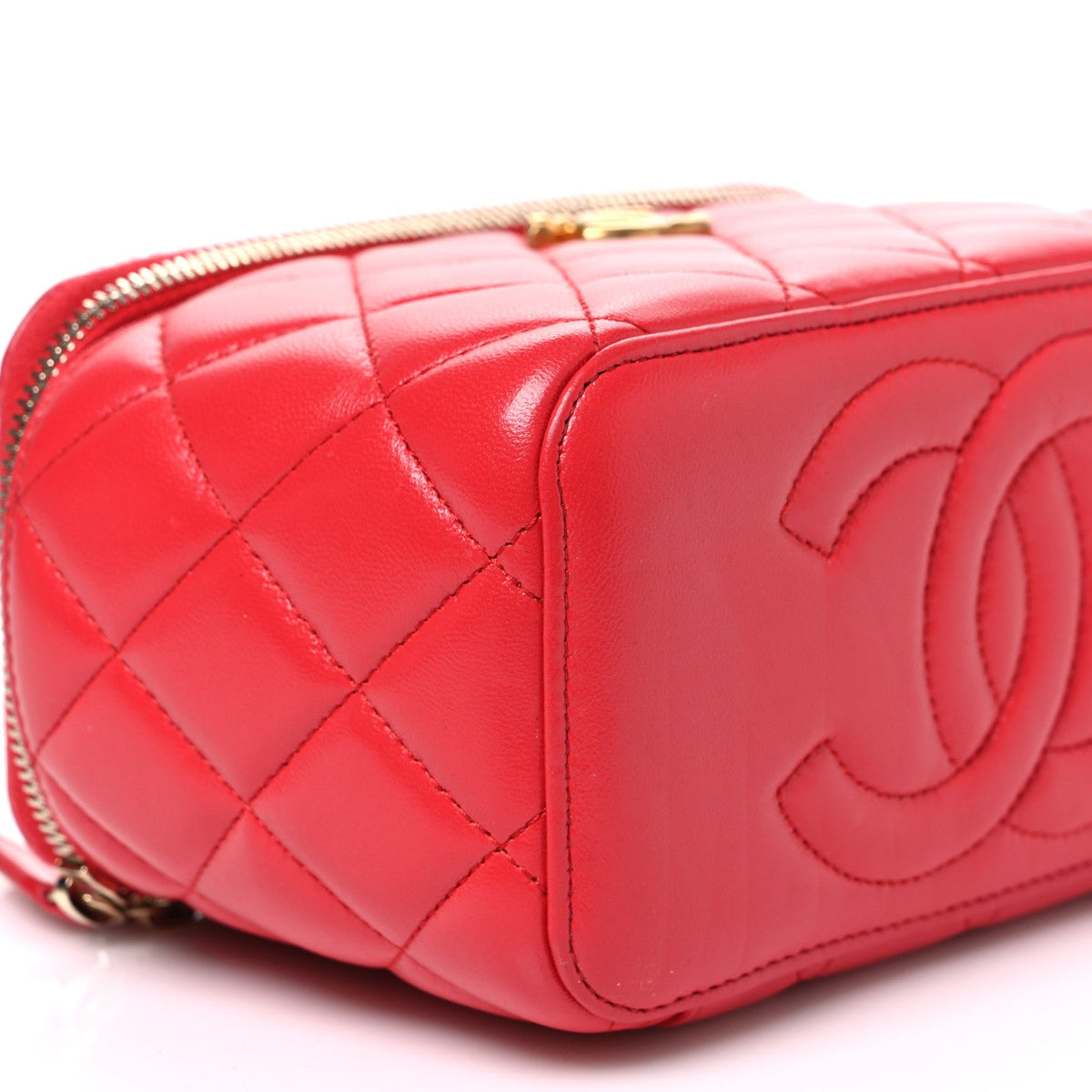 Quilted Caviar Handbag - Red