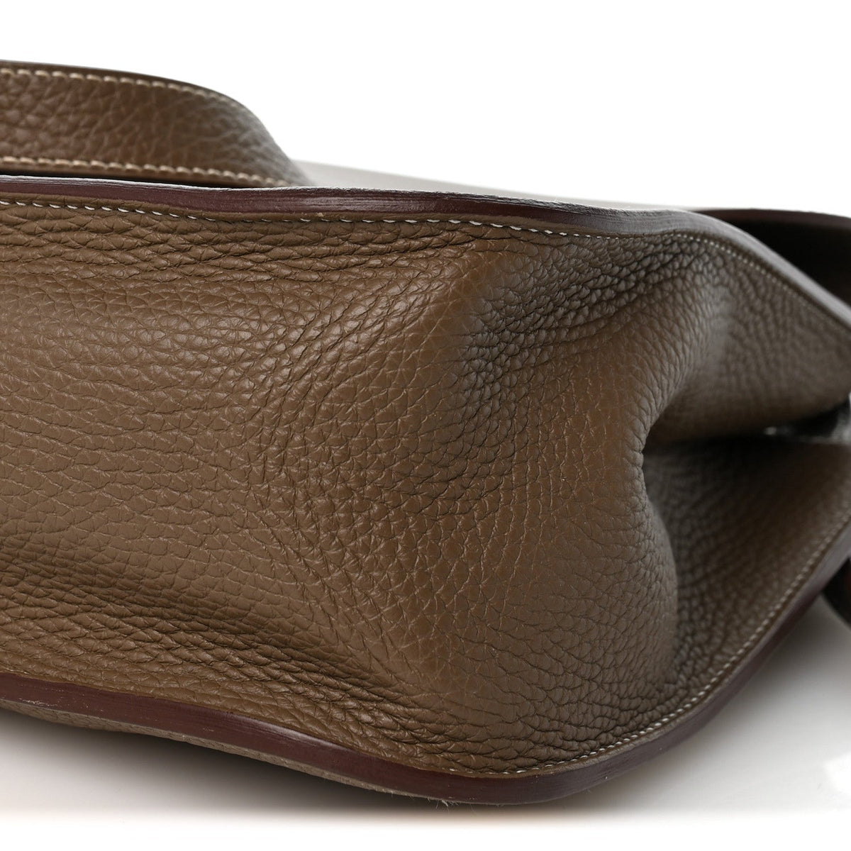 Taurillon Clemence Halzan 31 Gm Etoupe Handbag