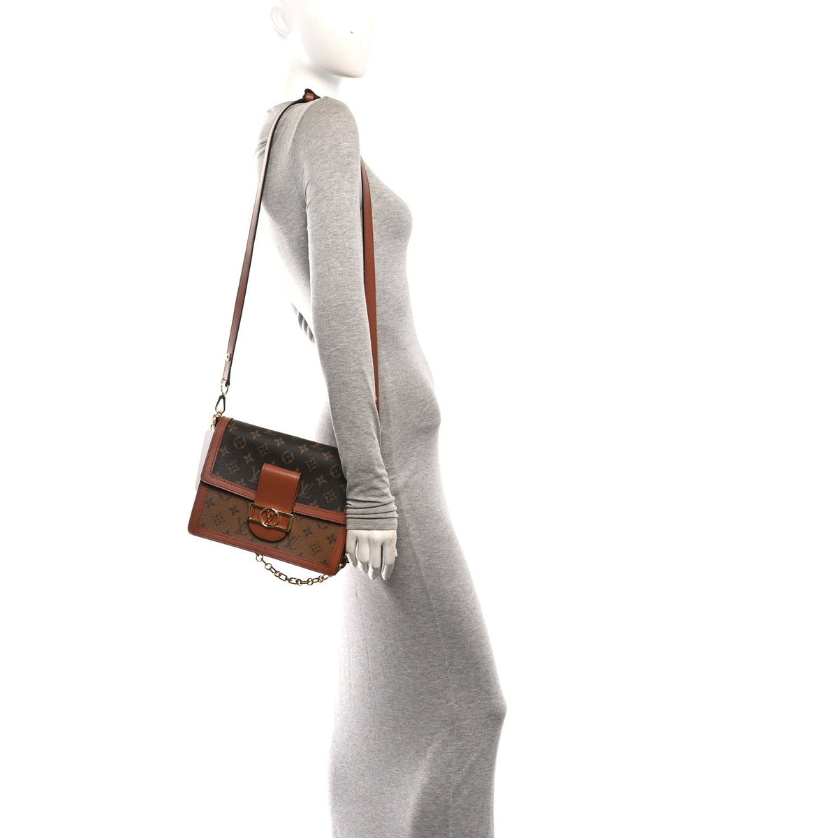 Reverse Monogram Dauphine Mm Handbag