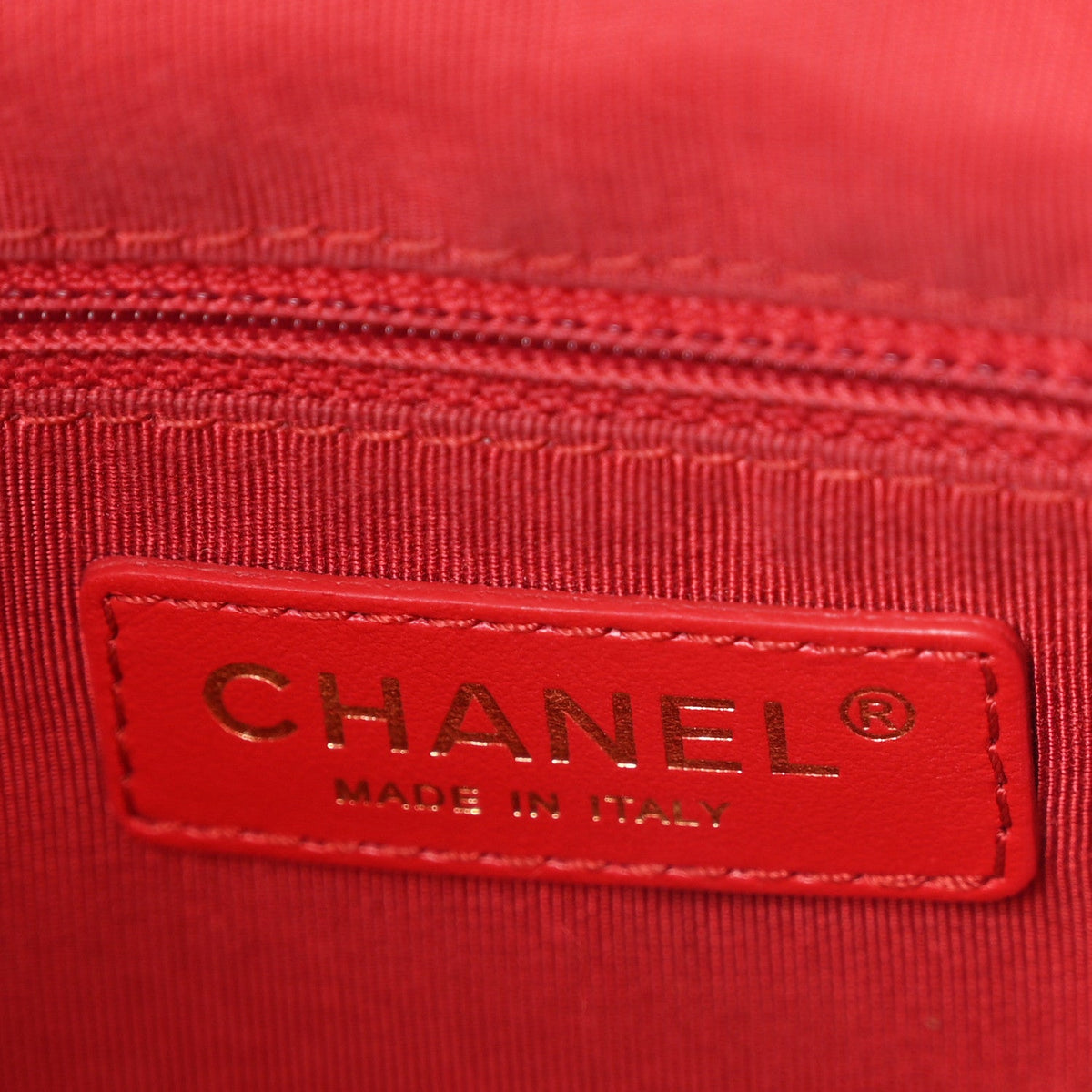 Quilted Caviar Tote Bag - Red