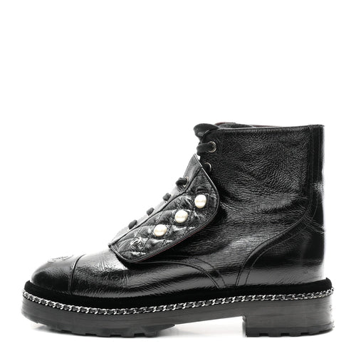 Crackled Calfskin Velvet Pearl Combat Short Boots Black