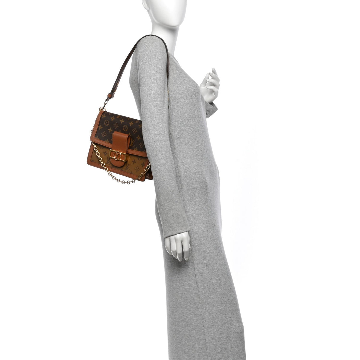 Reverse Monogram Dauphine Mm Handbag