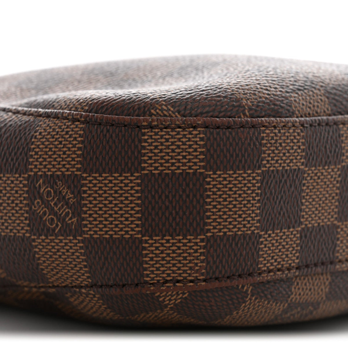 Damier Ebene South Bank Besace Handbag
