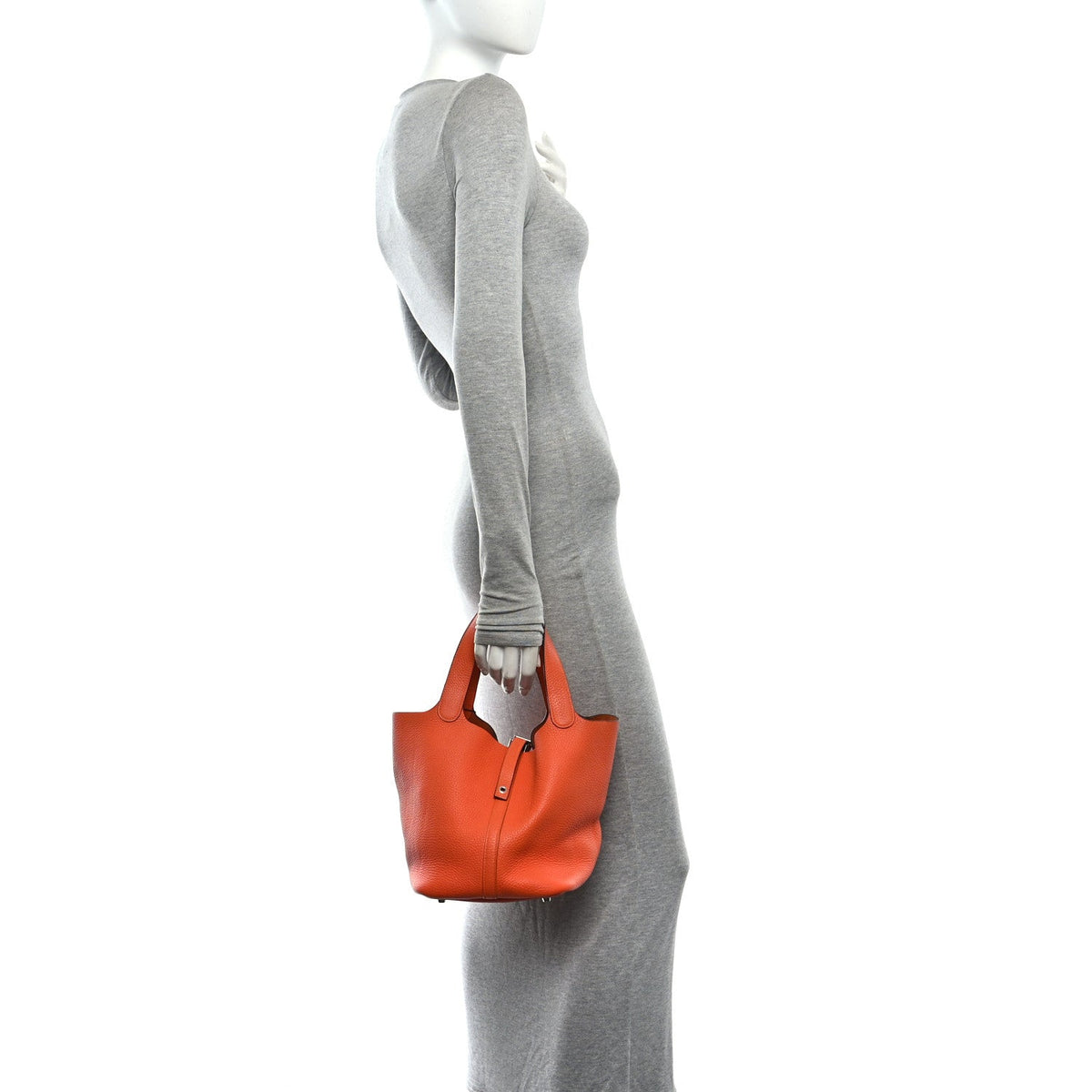 Taurillon Clemence Picotin Lock Mm Orang Handbag