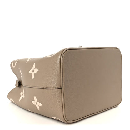 Empreinte Monogram Giant Neonoe Mm Tourt Handbag