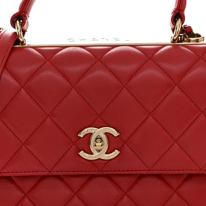 Medium Quilted Lambskin Flap Shoulder Bag - Red