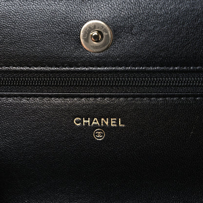 Quilted Lambskin Wallet Bag - Black