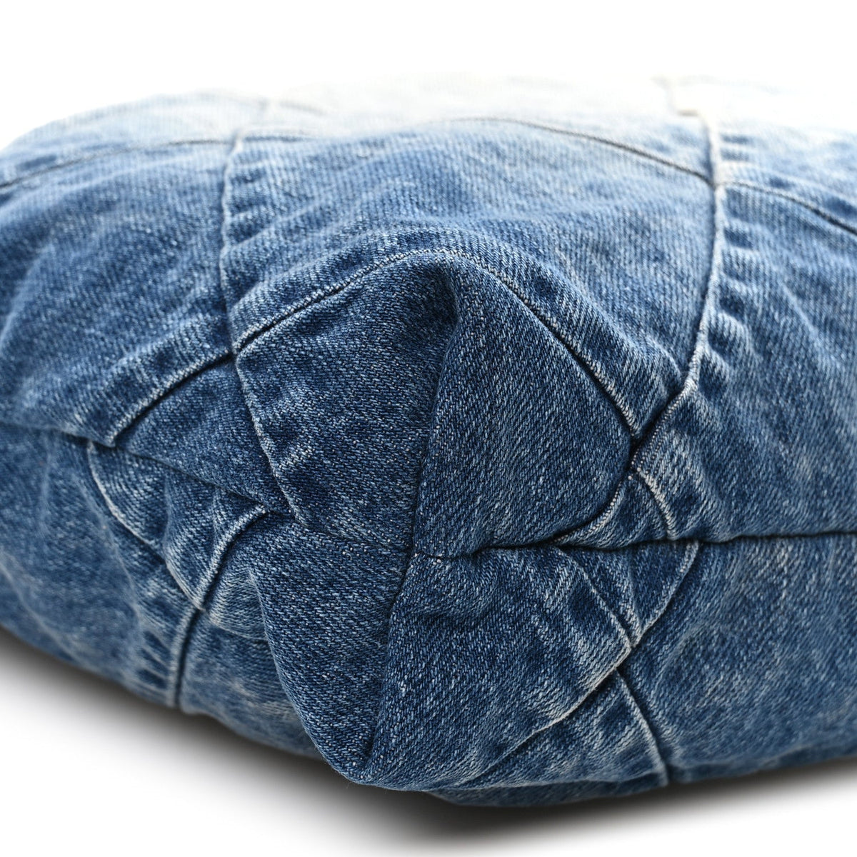 Small Quilted Handbag - Blue