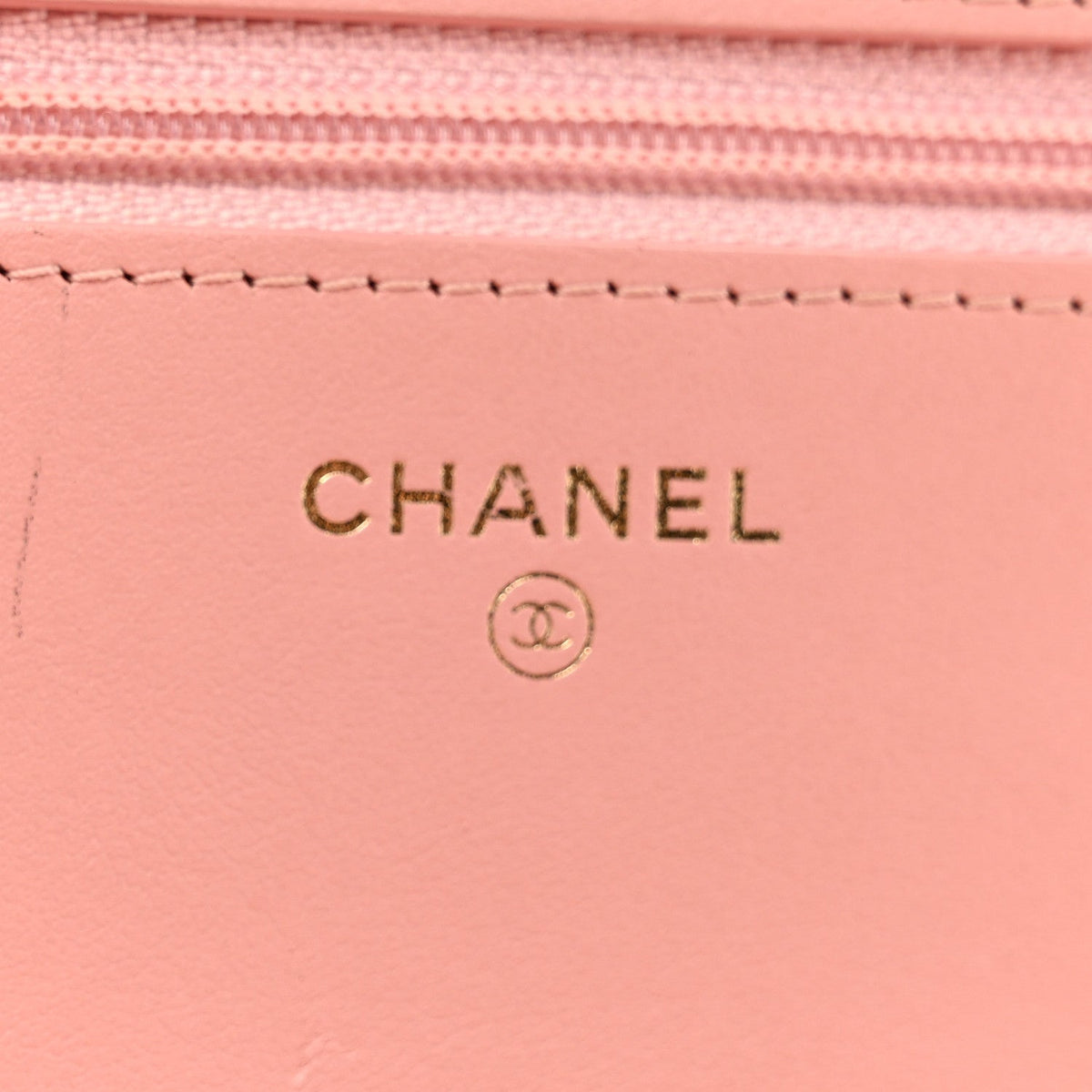 Quilted Caviar Wallet Bag - Pink