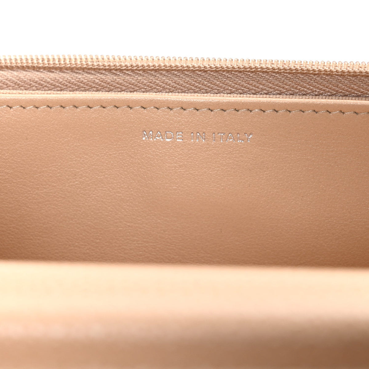 Quilted Caviar Wallet Bag - Beige