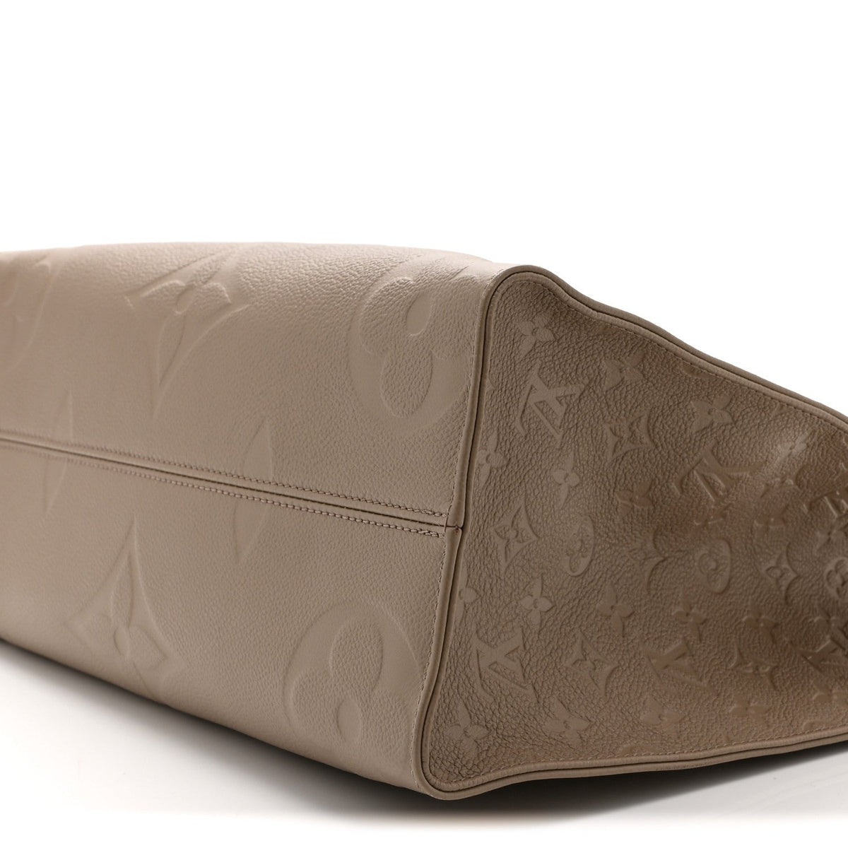 Empreinte Monogram Giant Onthego Mm Tour Handbag