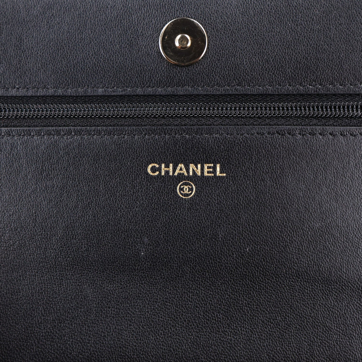 Quilted Lambskin Wallet Bag - Black