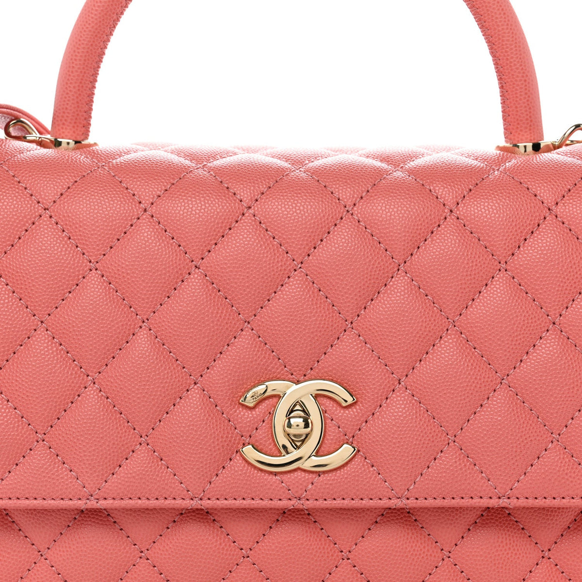 Small Quilted Caviar Flap Shoulder Bag - Pink