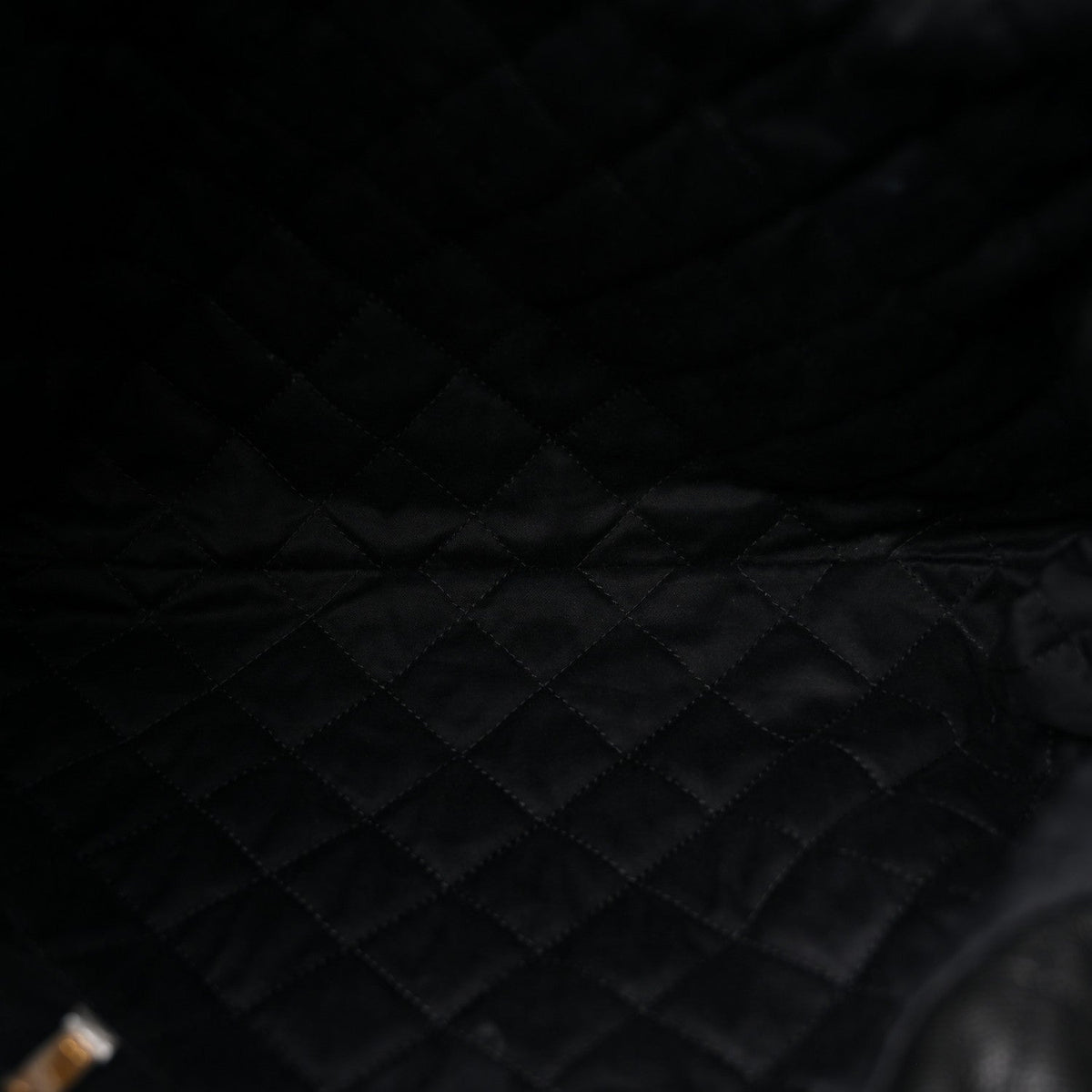 Small Quilted Caviar Handbag - Black