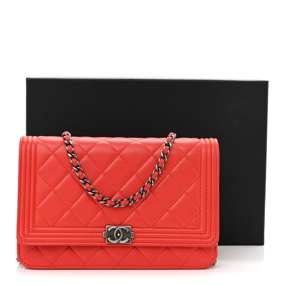 Quilted Lambskin Wallet Bag - Red