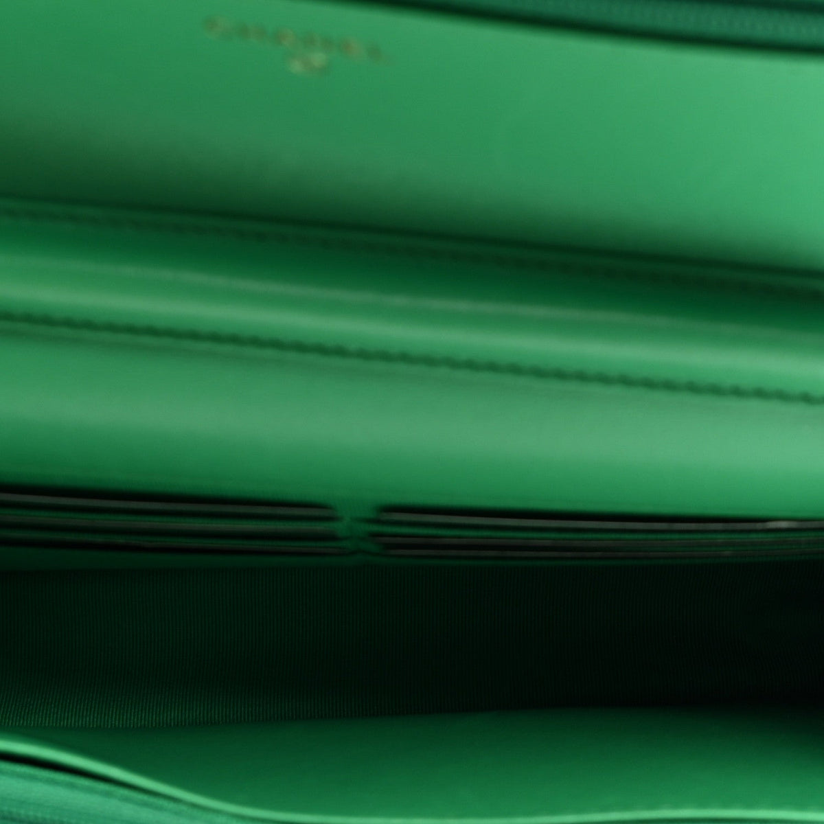Quilted Lambskin Wallet Bag - Green