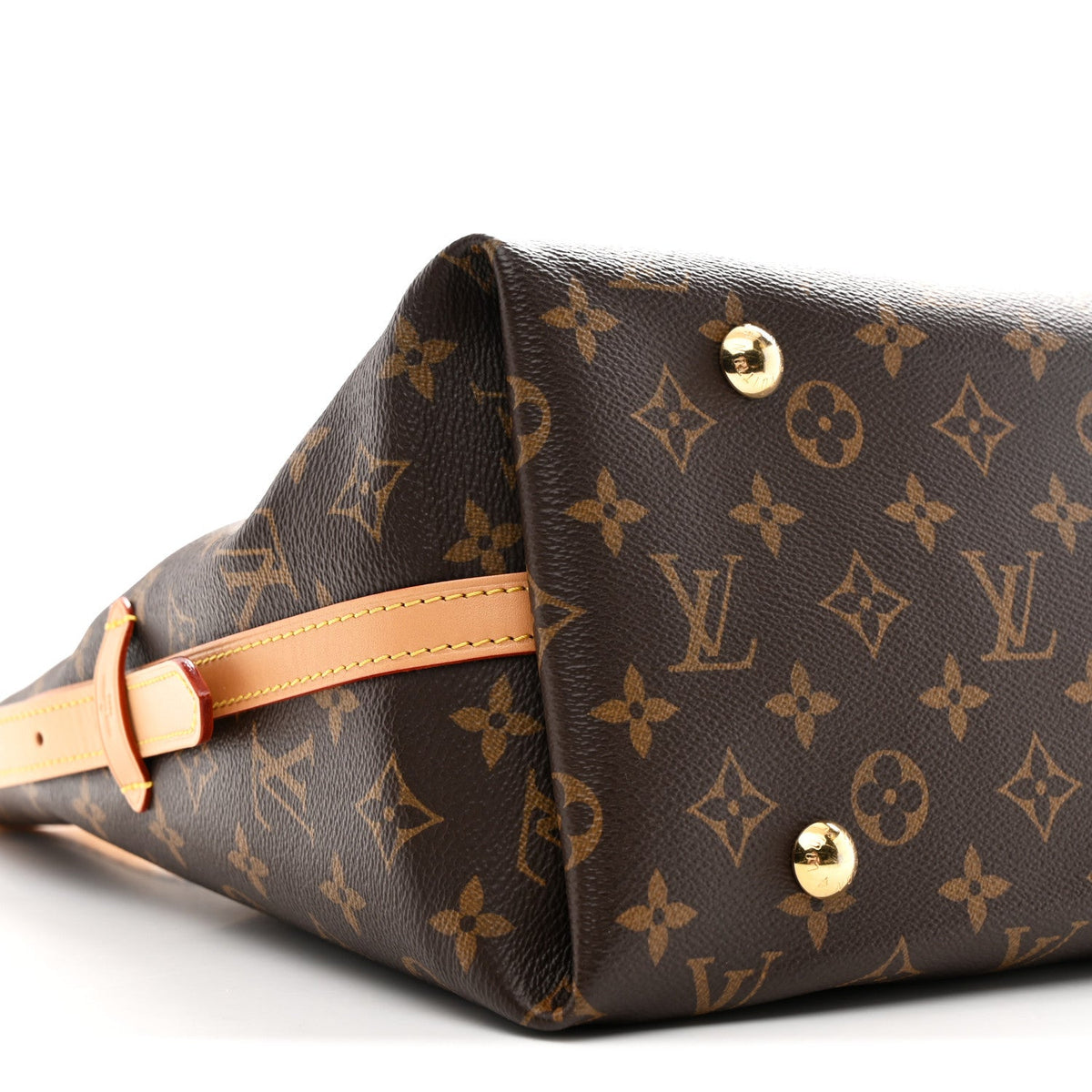 Monogram Carryall Mm Handbag