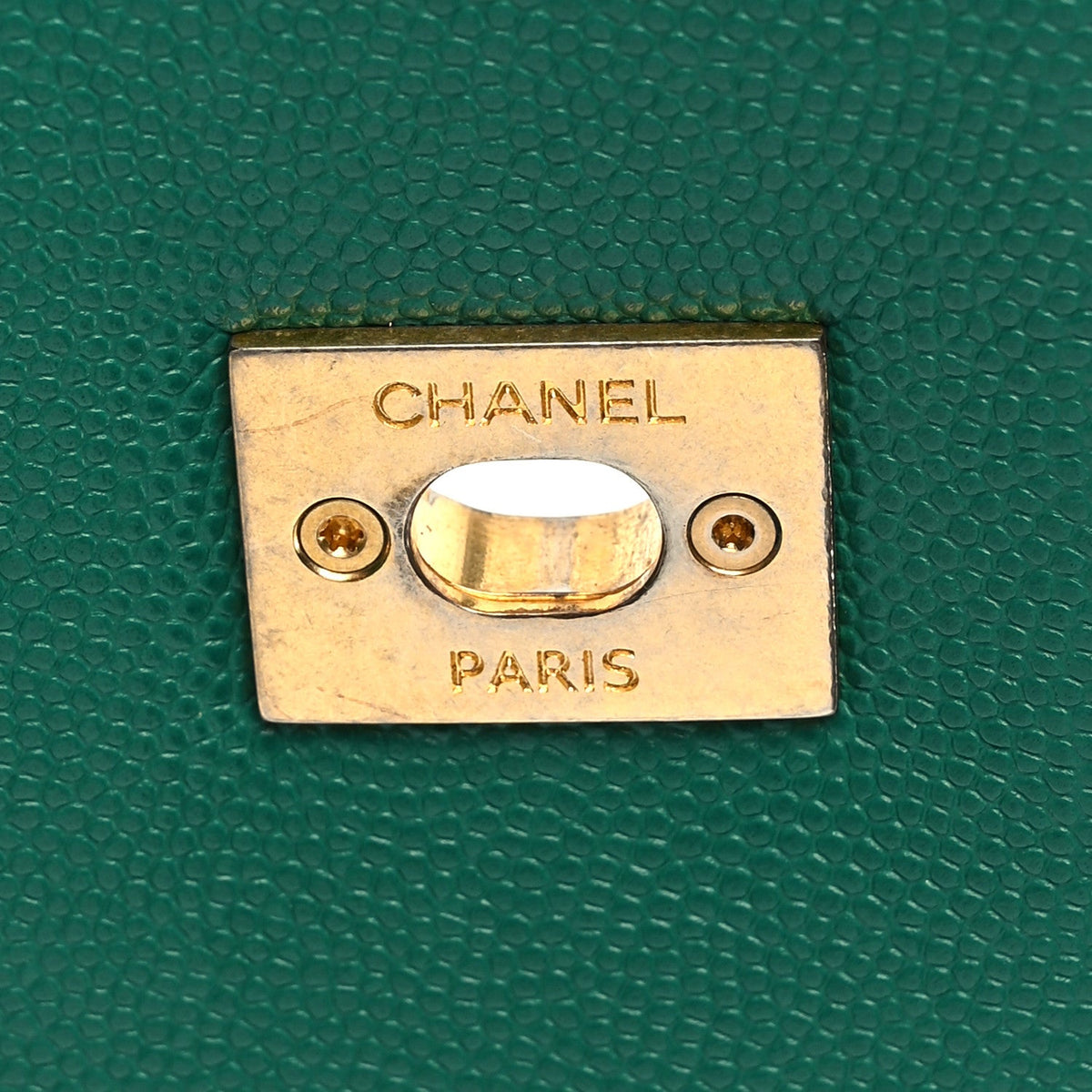 Small Quilted Caviar Flap Shoulder Bag - Green