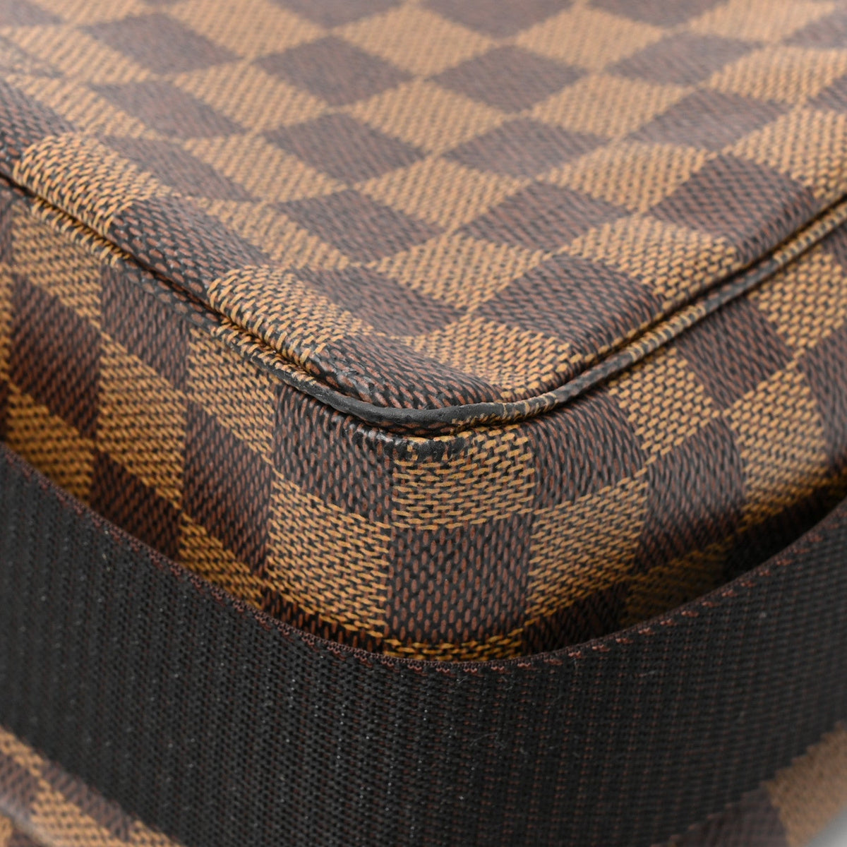 Damier Ebene Broadway Messenger Bag Handbag