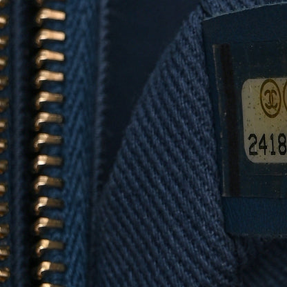 Medium Quilted Caviar Flap Shoulder Bag - Blue