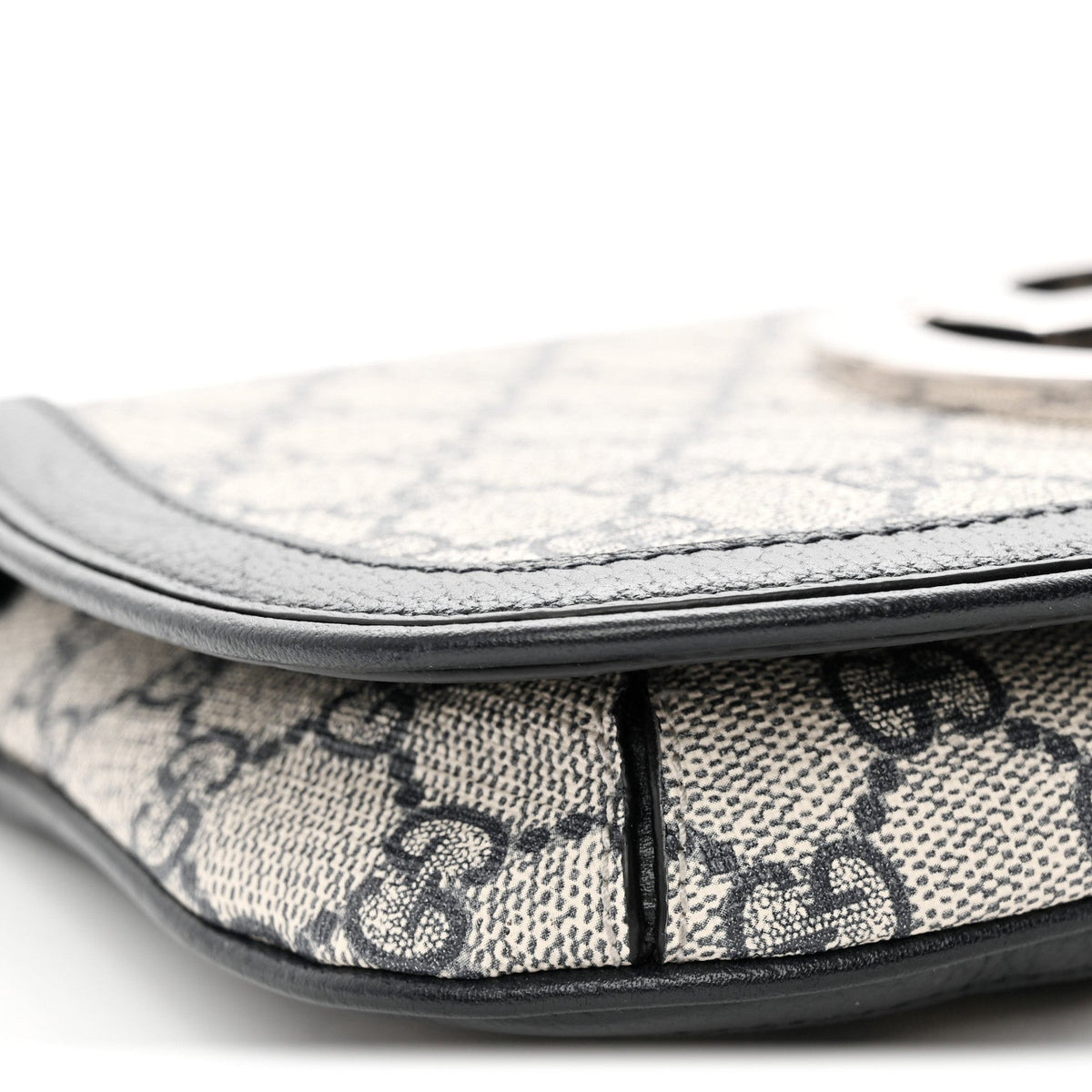Calfskin Shoulder Bag - Red