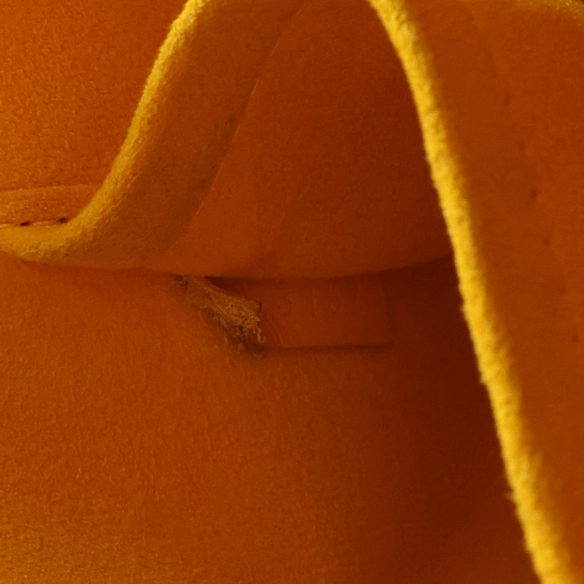 Epi Alma Pm Mimosa Handbag