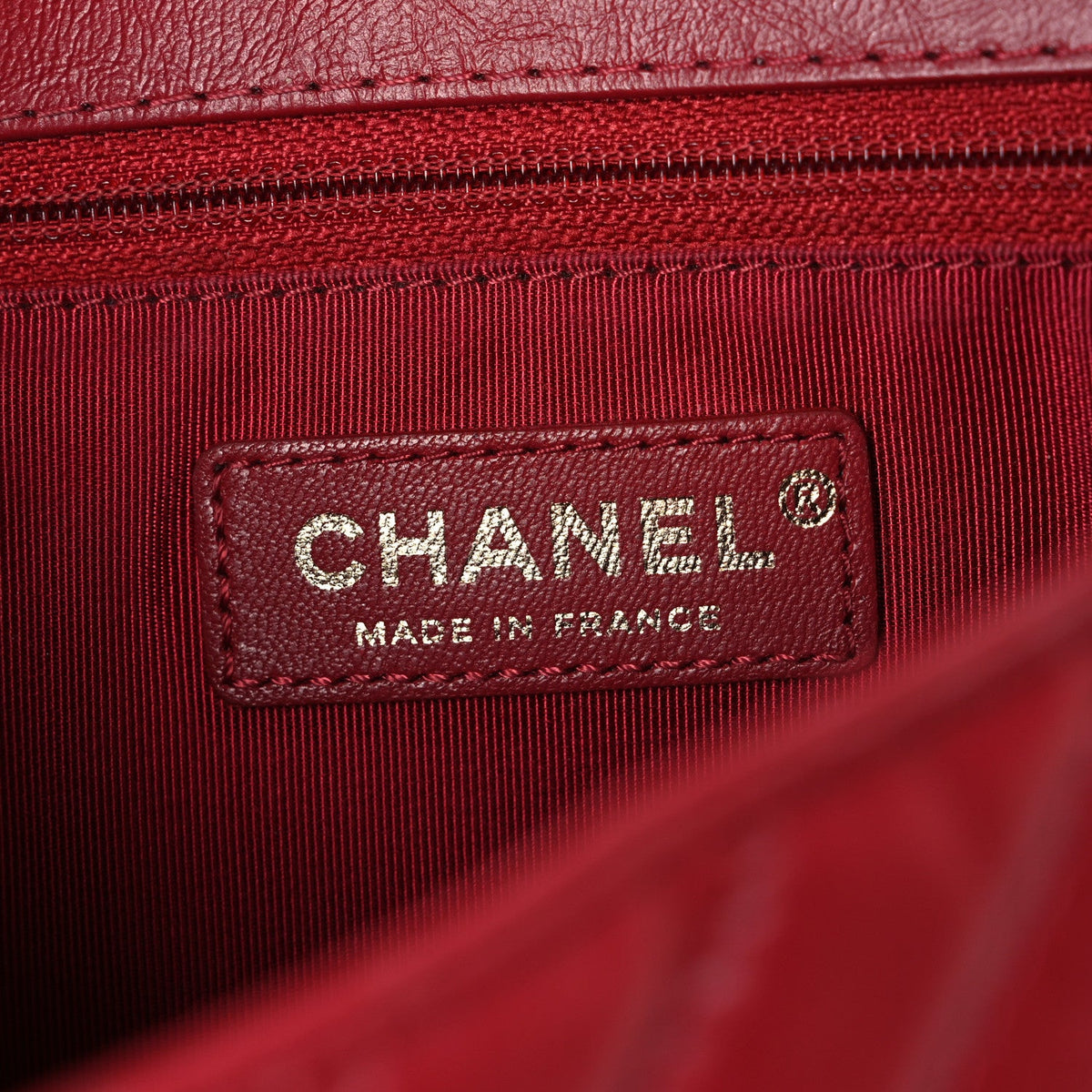 Quilted Calfskin Flap Shoulder Bag - Red