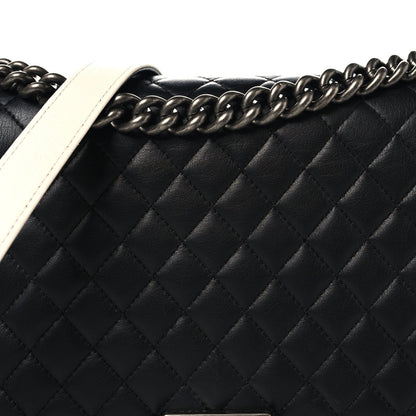 Medium Quilted Calfskin Flap Shoulder Bag - Black