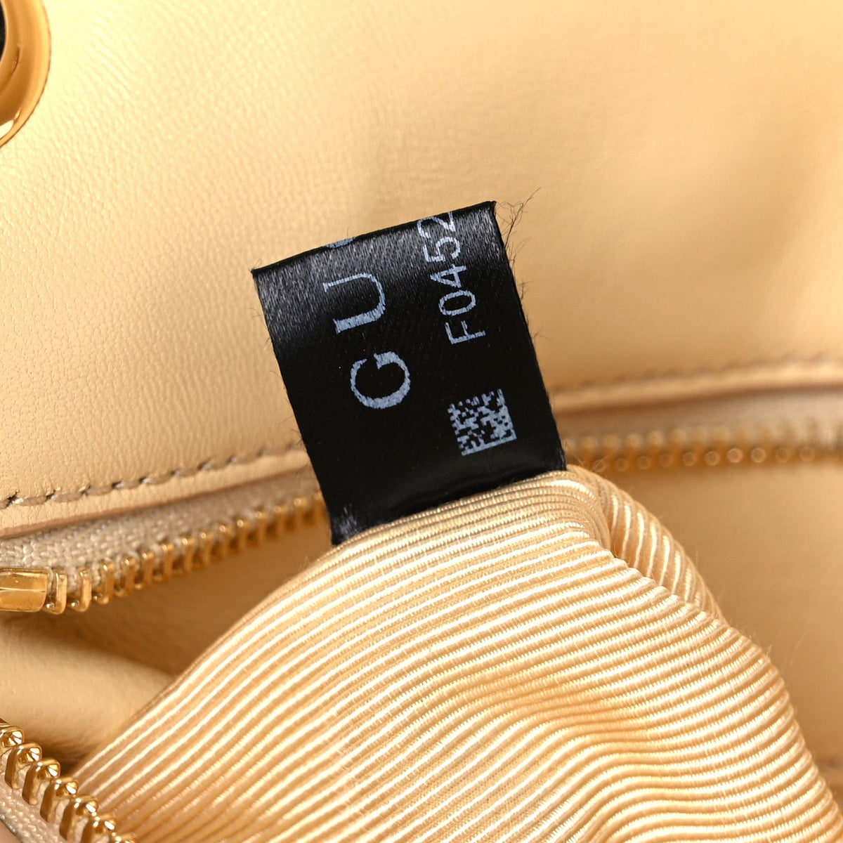 Medium Lambskin Shoulder Bag - Yellow