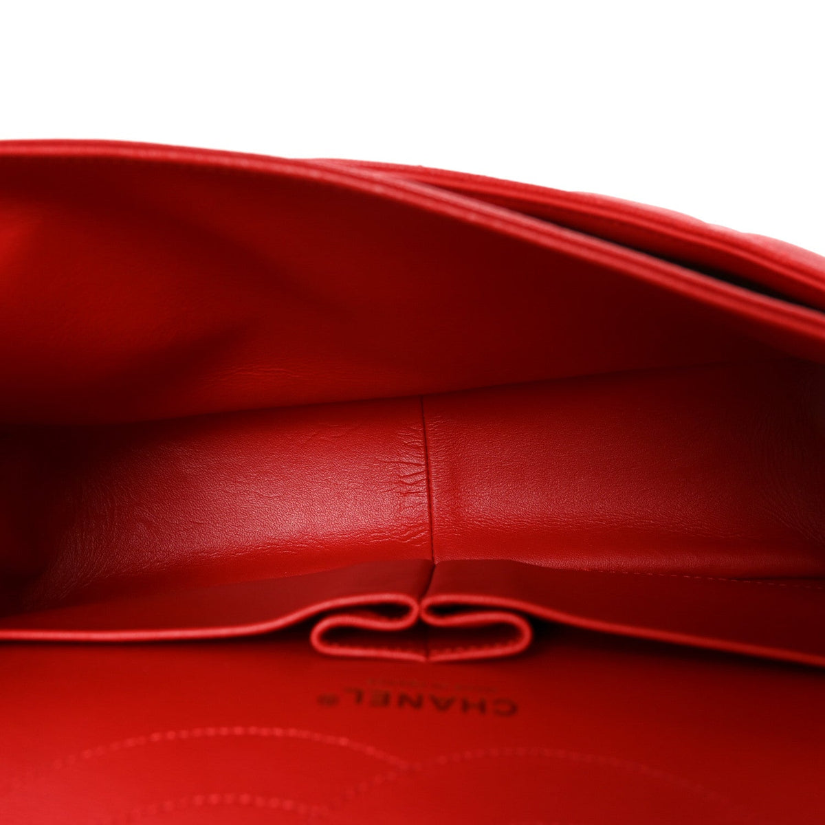 Quilted Caviar Flap Shoulder Bag - Red