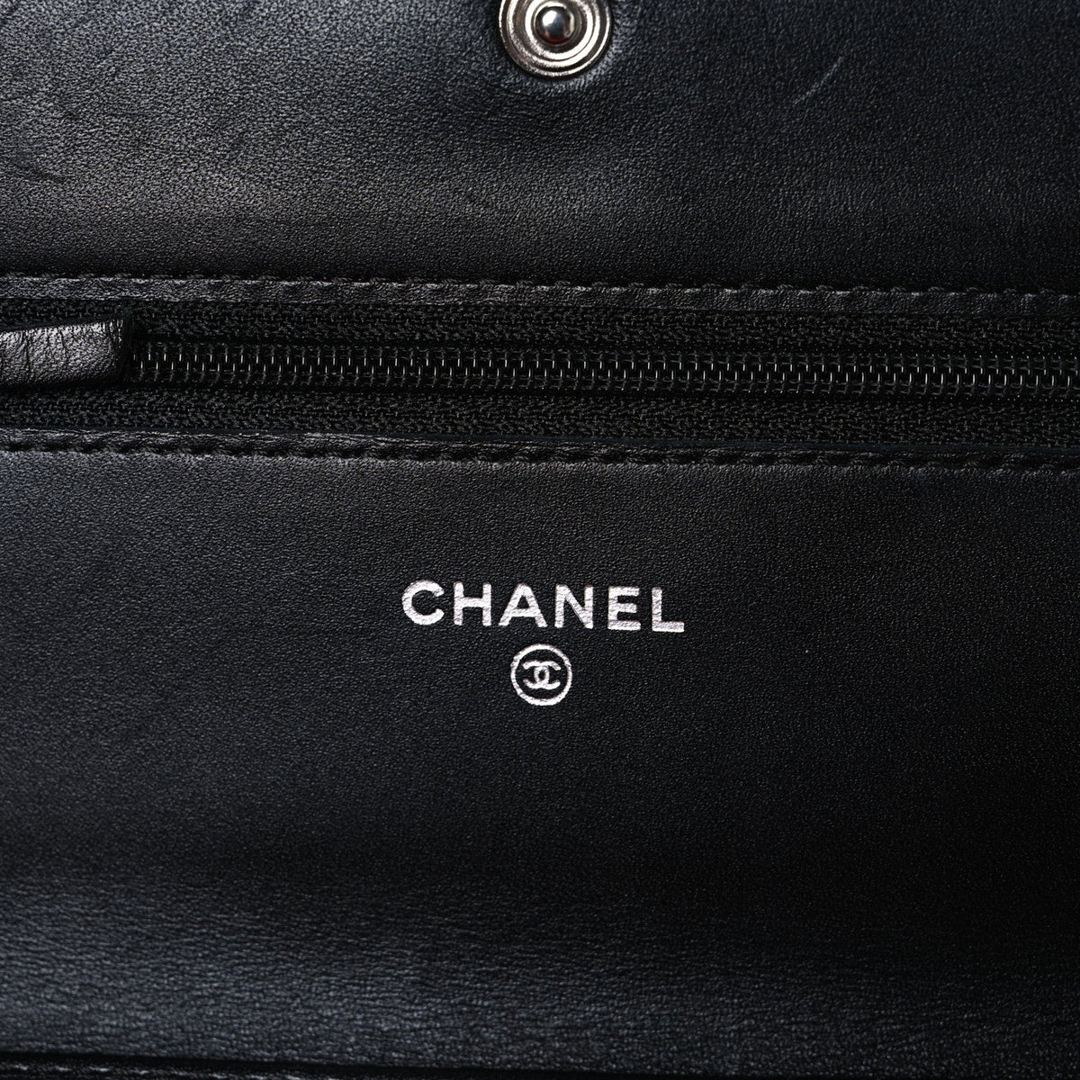 Quilted Calfskin Wallet Bag - Black